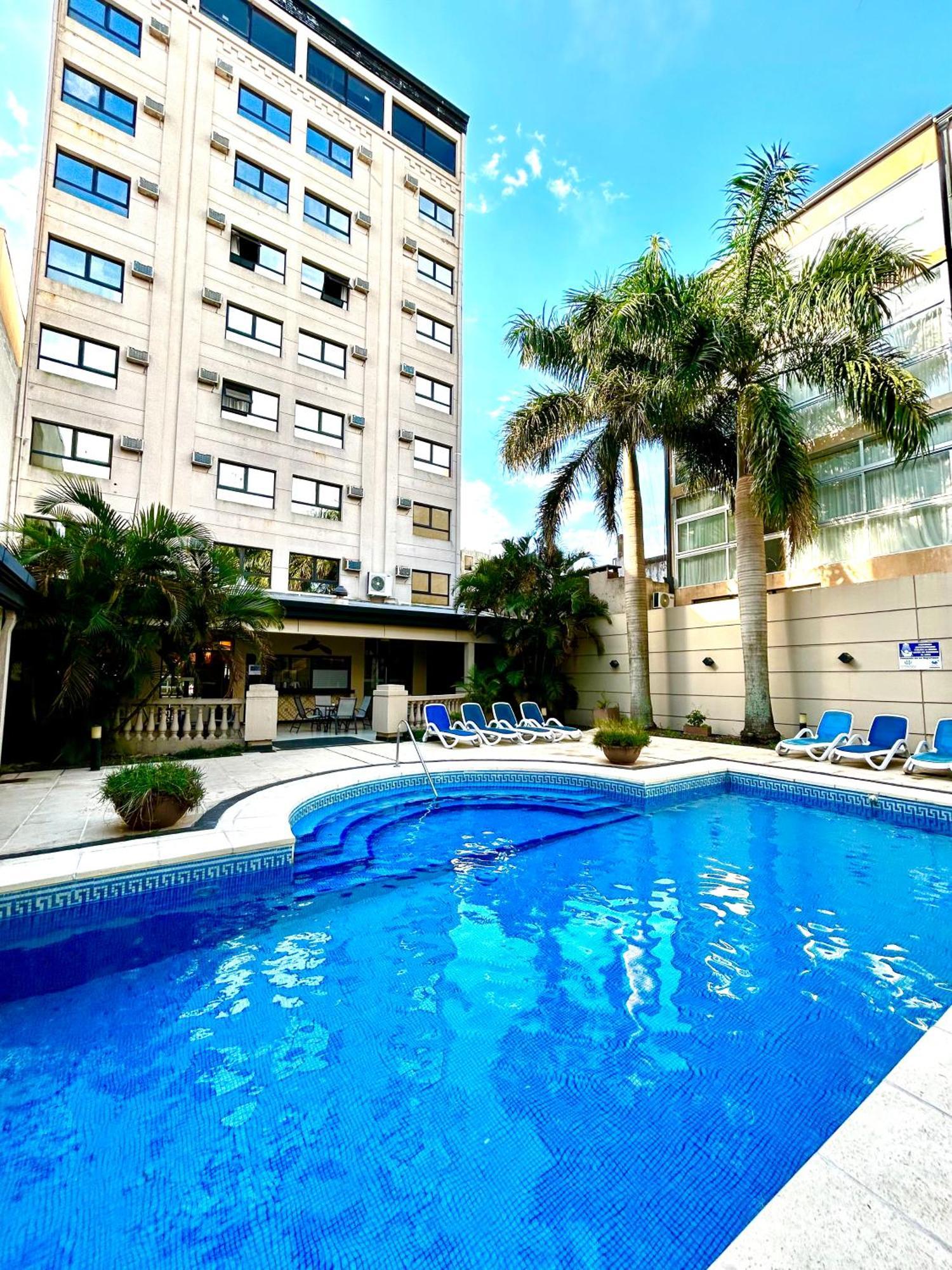 Condado Hotel Casino Гоя Екстериор снимка